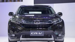 Sau khi tổ chức lễ ra mắt riêng, Honda đem CR-V phiên bản 7 chỗ tới Triển lãm ôtô quốc tế Bangkok lần thứ 38 với vị trí trung tâm cùng Civic bản hatchback. Điểm thu hút nhất của mẫu xe này là hàng ghế thứ 3 vốn từng được hy vọng nhưng gây nhiều thất vọng 