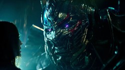 Optimus Prime bị người sáng tạo tẩy não