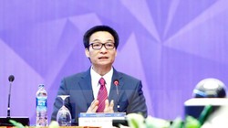 Phó Thủ tướng Vũ Đức Đam phát biểu tại cuộc đối thoại. (Ảnh: An Đăng/TTXVN)
