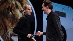 Steve Jobs và cậu học trò Scott Forstall

