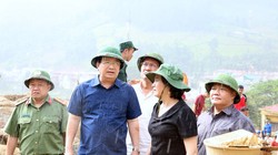 Lãnh đạo Chính phủ cùng Bí thư tỉnh uỷ Yên Bái Phạm Thị Thanh Trà chỉ đạo công tác cứu hộ tại hiện trường. Nguồn Dân trí