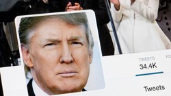Tài khoản Twitter của ông Donald Trump bị vô hiệu hóa trong 11 phút trước khi người ta phát hiện ra.