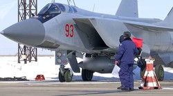 Phi cơ MIG 31 trong cuộc bắn thử tên lửa siêu thanh của hệ thống "Kinzhal” 