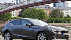 Mazda đang tổng lực tung "chiêu" trong dịp cao điểm cuối năm