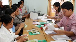 Nguồn vốn gia tăng sẽ được NHCSXH ưu tiên cho vay hộ nghèo, cận nghèo, mới thoát nghèo. Ảnh: Nguồn Internet