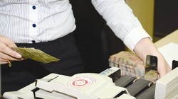 Các nhà làm chính sách vẫn tiếp tục loay hoay với vấn đề xử lý nợ xấu. Ảnh: TL