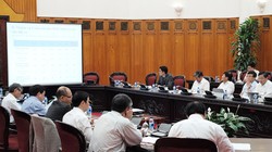 Buổi làm việc của Tổ tư vấn kinh tế - Ảnh: VGP