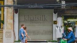 Cửa hàng Khaisilk tại số 113 Hàng Gai. Ảnh: Quỳnh Trang.