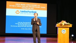 Chủ tịch HĐQT LienVietPostBank Nguyễn Đình Thắng làm diễn giả tại Ngày hội khởi nghiệp Quốc gia của HSSV 2018.