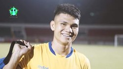 Vận đen đang đeo đuổi Phạm Xuân Mạnh khiến cho cổ động viên SLNA không khỏi lo lắng. Ảnh FBNV.