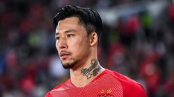 Vị trí và tầm ảnh hưởng của Zhang Linpeng tại đội tuyển Trung Quốc cũng giống như Trọng Hoàng tại đội tuyển Việt Nam. Ảnh FBCN