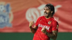 Ricardo Goulart đã từng sát cánh cùng Neymar, Willian, Oscar trong màu áo đội tuyển Brazil. Ảnh Daily China