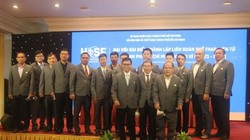 Ban chấp hành Liên đoàn Thể thao điện tử TPHCM nhiệm kỳ 2021-2023. Ảnh: NGUYỄN ANH.