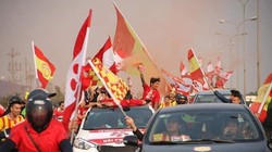 Khản giả Hải Phòng, Nam Định luôn có các hoạt động náo nhiệt trước trận đấu. Ảnh HPFC.