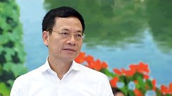 Bộ trưởng Bộ TT&TT Nguyễn Mạnh Hùng trả lời chất vấn của đại biểu 