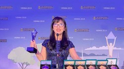 Đại diện VNPT nhận 7 giải thưởng quốc tế