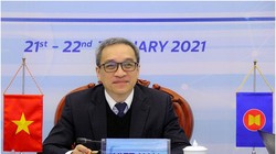 Thứ trưởng Phan Tâm dự cuộc họp. Ảnh Mic