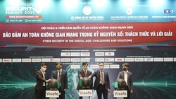 Các đại biểu khai mạc Hội thảo & Triển lãm