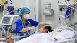 Bệnh nhân lãnh đủ vì nhiều bệnh viện thiếu thuốc, vật tư y tế