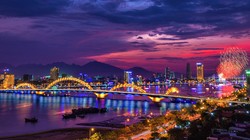 Đà Nẵng làm gì để hút khách khi giá vé máy bay tăng cao?