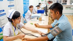 Đề xuất người làm nghề lái ô tô phải khám sức khỏe định kỳ 