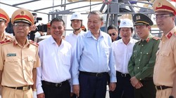 Tổng bí thư Tô Lâm: Ứng dụng khoa học công nghệ, hiện đại hóa lực lượng CSGT