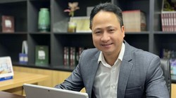 Ông Nguyễn Văn Hoàn giữ chức Giám đốc Trung tâm Thông tin Truyền thông số