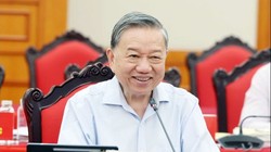 Tổng bí thư: Lấy khoa học, công nghệ và chuyển đổi số làm động lực phát triển kinh tế