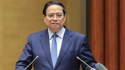 Thủ tướng: Lập quỹ học bổng quốc gia, tăng chi cho giáo dục