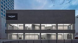 Quang cảnh phòng trưng bày của Genesis nhìn từ bên ngoài (Ảnh: Hyundai Motors)