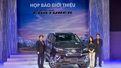 Toyota Fortuner - mẫu xe được giới thiệu mở màn cho năm 2017 (Ảnh: TMV)