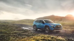 RAV4 2019 tiếp tục là mẫu xe kế tiếp được xây dựng trên nền tảng khung gầm TNGA mới của Toyota