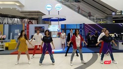 A Day With Dell được thiết kế gồm 4 khu trải nghiệm chính là Dell Entertain, Dell Work, Dell Create và Dell Game; qua đó thể hiện được hình ảnh quen thuộc của sản phẩm công nghệ trong cuộc sống thường ngày.