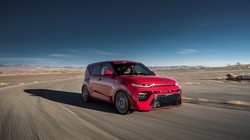 Kia Soul 2020 có 3 phiên bản - GT-Line, X-Line và EX Design Collection.