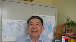 GS TS Vũ Kim Bảng - nguyên Phó viện trưởng Viện Ngôn ngữ học là một trong số rất ít các chuyên gia ngôn ngữ đã tham gia các dự án CNTT