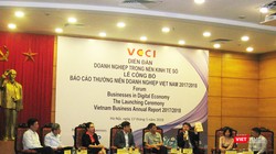 Đại diện các doanh nghiệp thảo luận về thực trạng doanh nghiệp trong nền kinh tế số