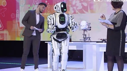Robot Boris xuất hiện trong sự kiện ở Nga. ẢNH: YOUTUBE