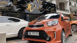 Chiếc xe Kia Morning biển ngũ quý 7 của anh Phạm Tùng sở hữu ngoại thất màu cam rực rỡ. Ảnh:  Phạm Tùng. 