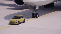 Với nhiều người, xác suất thành công của thử nghiệm này là khá thấp. Ảnh: Carbuzz
