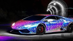 Siêu xe Lamborghini được độ với màu sắc sặc sỡ. Ảnh: Carscoops
