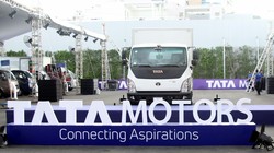 Tại thị trường Việt Nam, xe tải hạng trung Tata Ultra 814 thế hệ mới 2019 có nhiều cải tiến so với đối thủ.