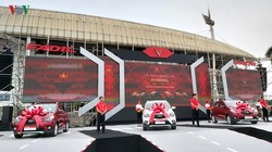 Xe Fadil là mẫu xe cỡ nhỏ tại Việt Nam và cạnh tranh trực tiếp với các đối thủ: Hyundai i10, Kia Morning, Toyota Wigo...