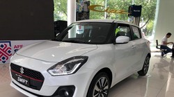Hatchback hạng B Suzuki Swift giảm giá mạnh trong tháng 7, cạnh tranh với xe hạng A. 