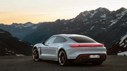 Mẫu xe thể thao chạy điện của Porsche