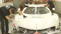 Siêu xe Jesko của hãng Koenigsegg được trát tới 34 lớp sơn