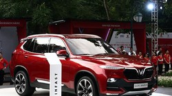 VinFast Lux SA sẽ trở về mức giá công bố lên tới 1,999 tỉ đồng nếu hết các chương trình hỗ trợ giá bán