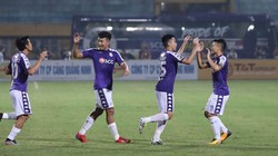 Trong các lĩnh vực thể thao ở Việt Nam, chỉ có bóng đá là được đầu tư nhiều tiền cũng những khoản tài trợ lớn. Ảnh ST