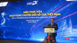 Thứ trưởng Bộ Thông tin và Truyền thông Nguyễn Huy Dũng: "Bây giờ là lúc thể hiện khát vọng đưa những dấu chân số Việt Nam ngày càng đi xa hơn và in dấu đậm nét trong không gian mạng toàn cầu"