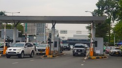 Vẫn chưa thu phí không dừng tại sân bay Tân Sơn Nhất ở thời điểm hiện tại