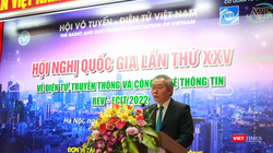 TS. Trần Đức Lai - Chủ tịch Hội Vô tuyến Điện tử Việt Nam phát biểu khai mạc